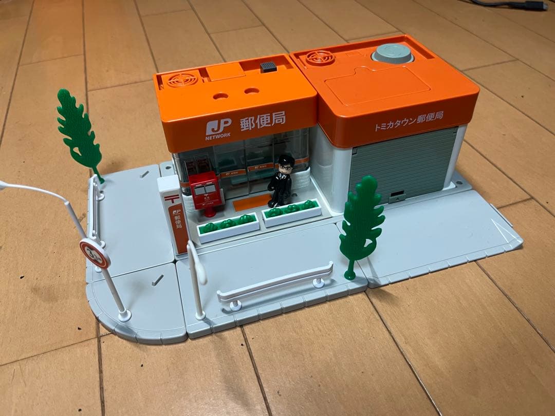 トミカタウン 7点セット トミカ3台付き