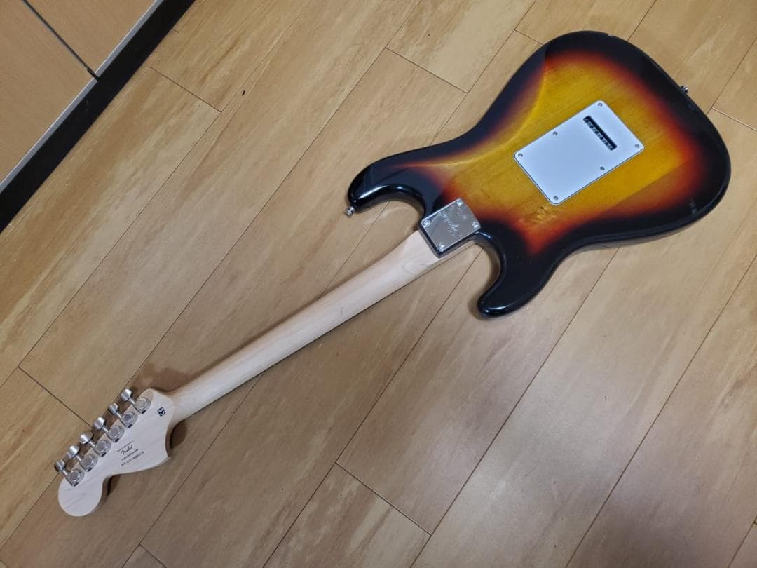 ギター Fender Stratocaster Squier Guitar