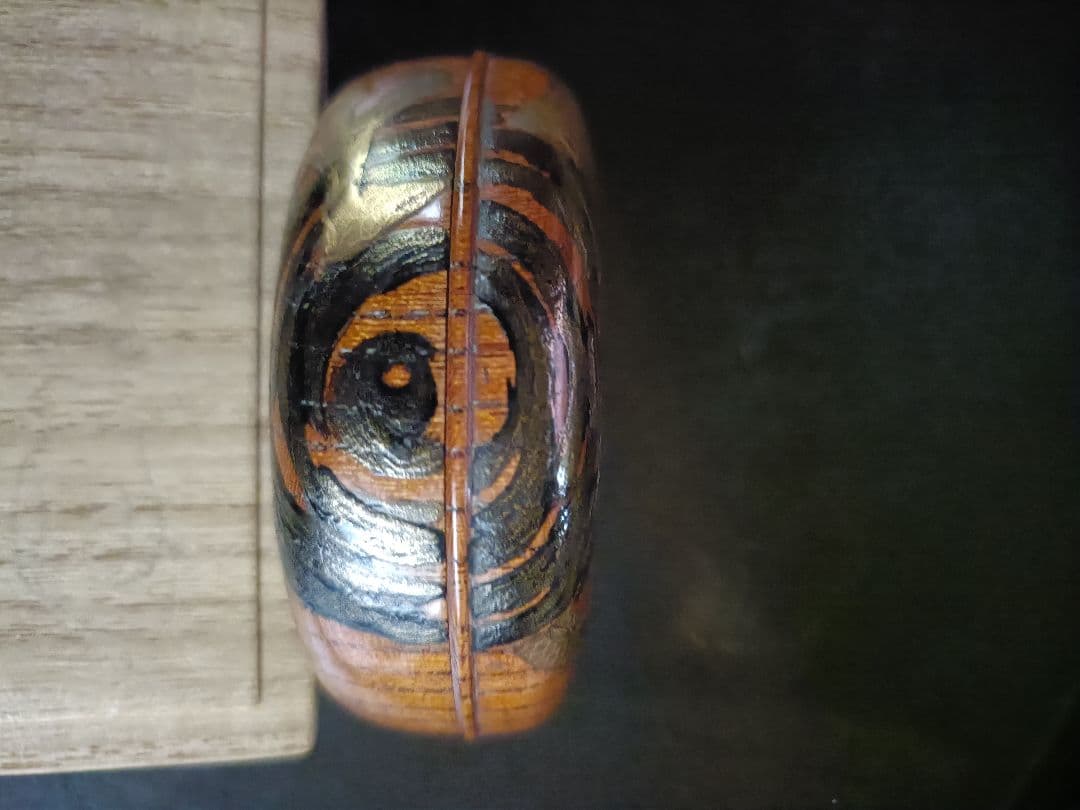 欅材旅香合　螺鈿龍蒔絵香合