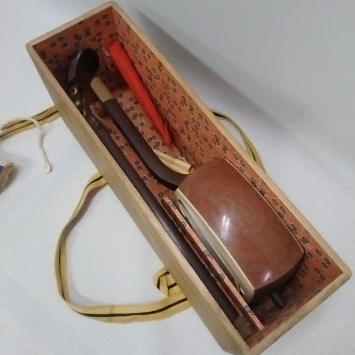 三味線　アンティーク　 レア　コレクション　骨董　きく岡　年代物　桐箱入り