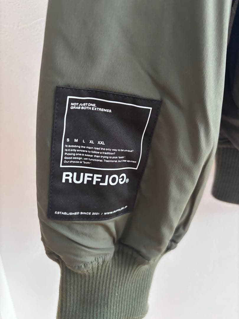 訳あり専用　ラフログ　ラフロッグ　軽量パファースタジアムジャケット　M