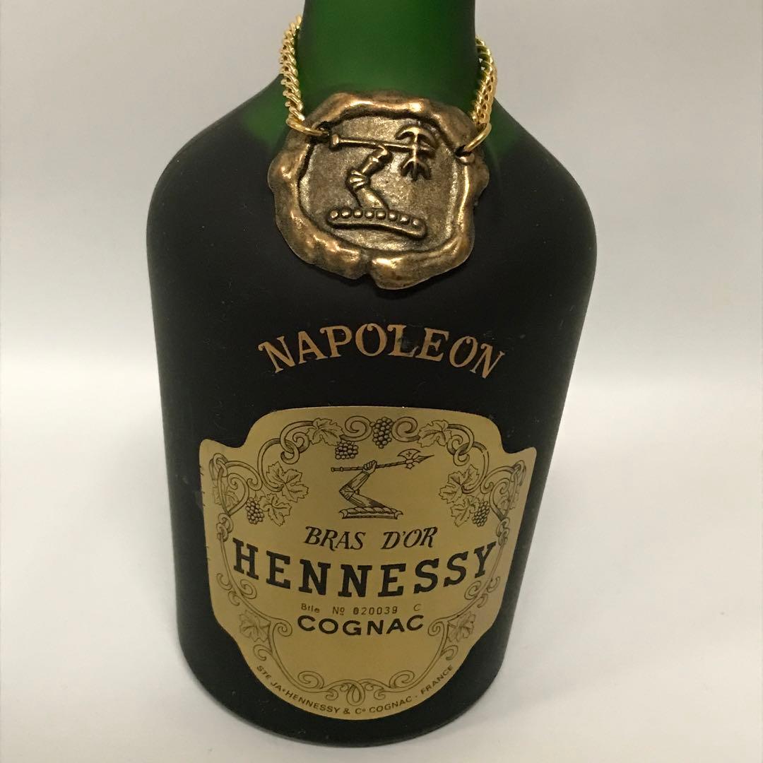 ◯ 未開栓　ブランデー　ナポレオン　ヘネシー　/M6