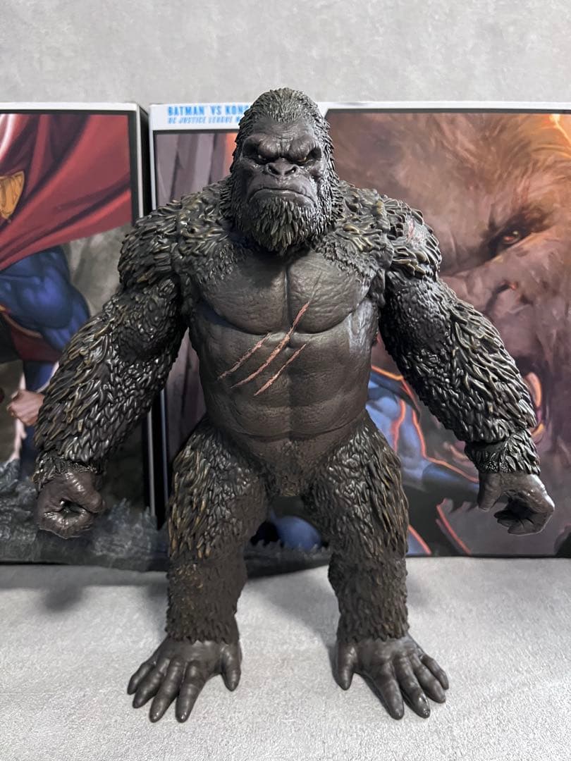 マクファーレントイズ　DCマルチバース　ゴジラ vs コング　アメコミフィギュア