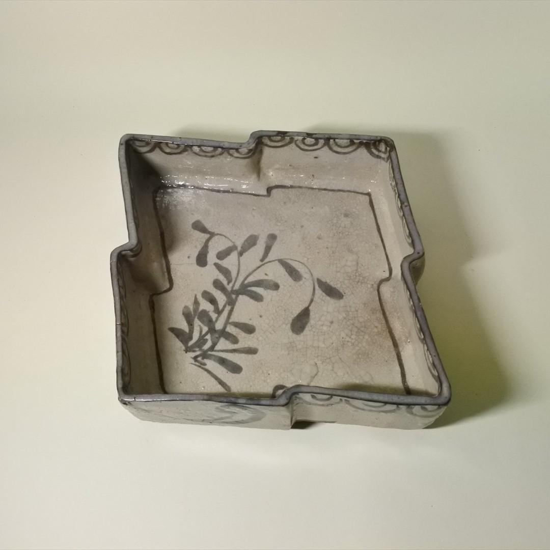 江戸末期　絵瀬戸　草花紋　菱形　平鉢　骨董品　アンティーク