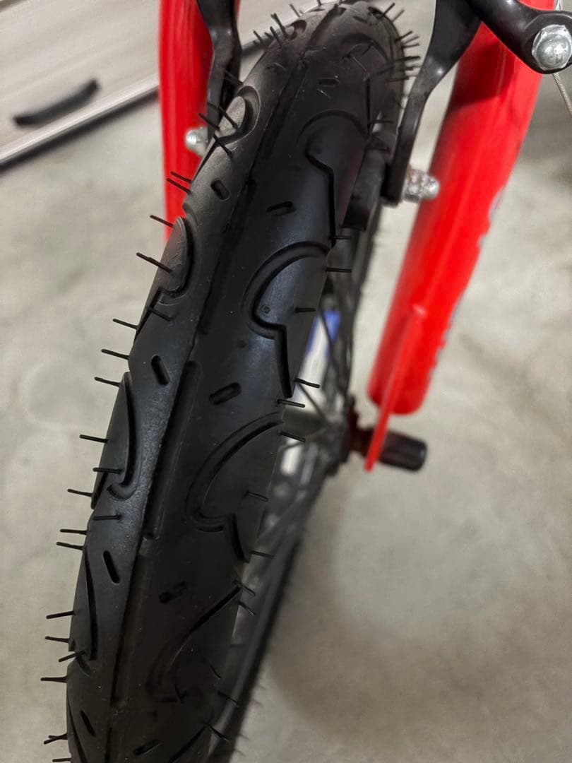 Mercedes-Benz キッズバイク シルバー/レッド　クリスマスプレゼント