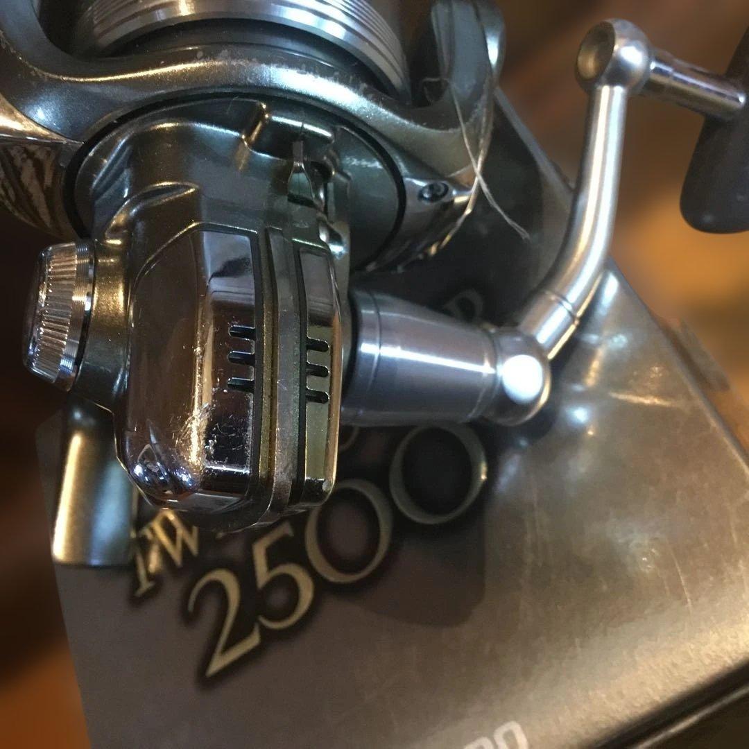 05TWIN POWER 2500 リール