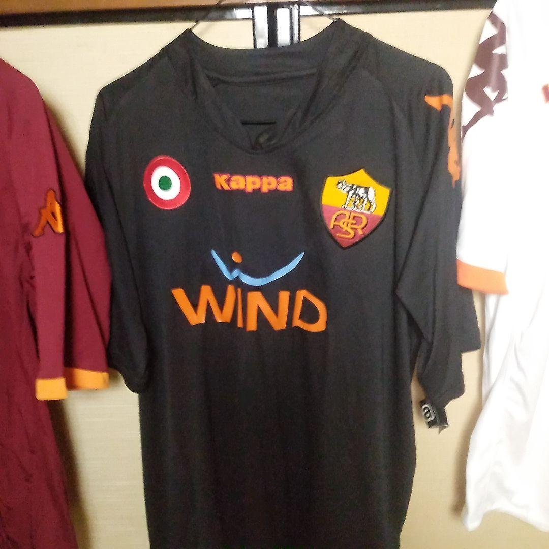 【新品タグ付】トッティ黒と赤と白のユニホーム