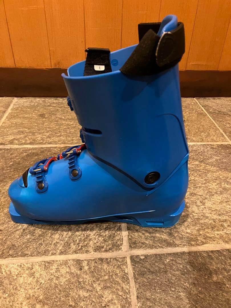 REXXAM R-EVO 110S 26.026.5 レグザム　スキーブーツ　青