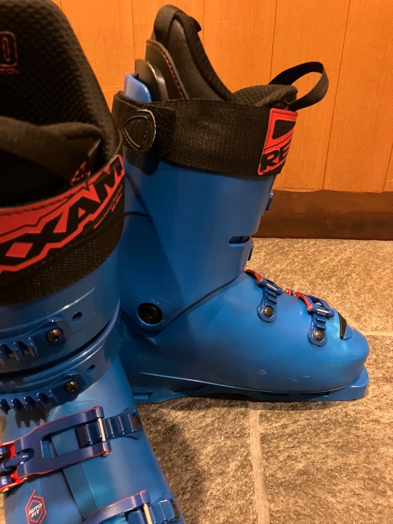 REXXAM R-EVO 110S 26.026.5 レグザム　スキーブーツ　青