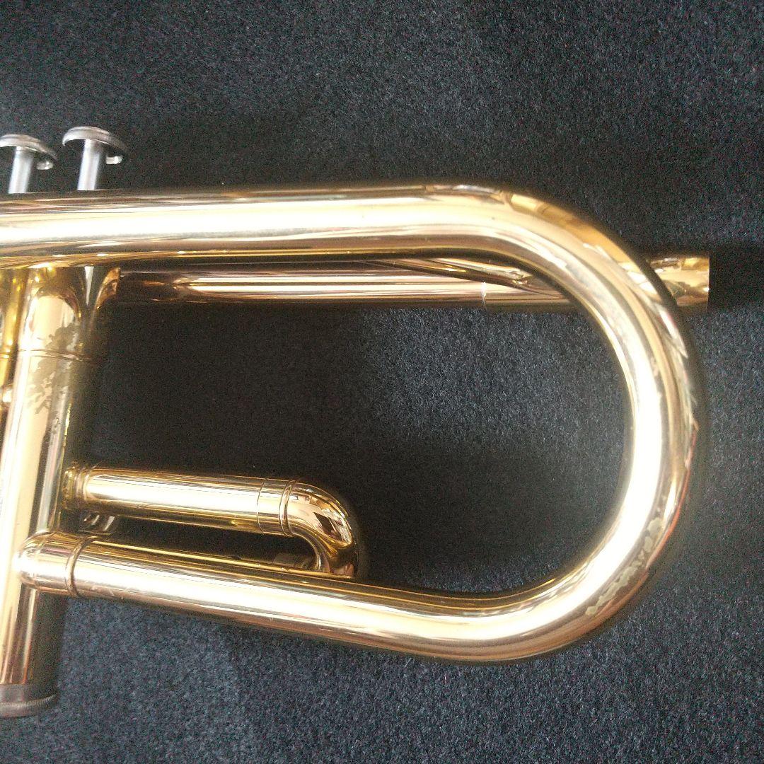 ヤマハトランペット 「YTR-1335」ゴールドラッカー仕様。美品