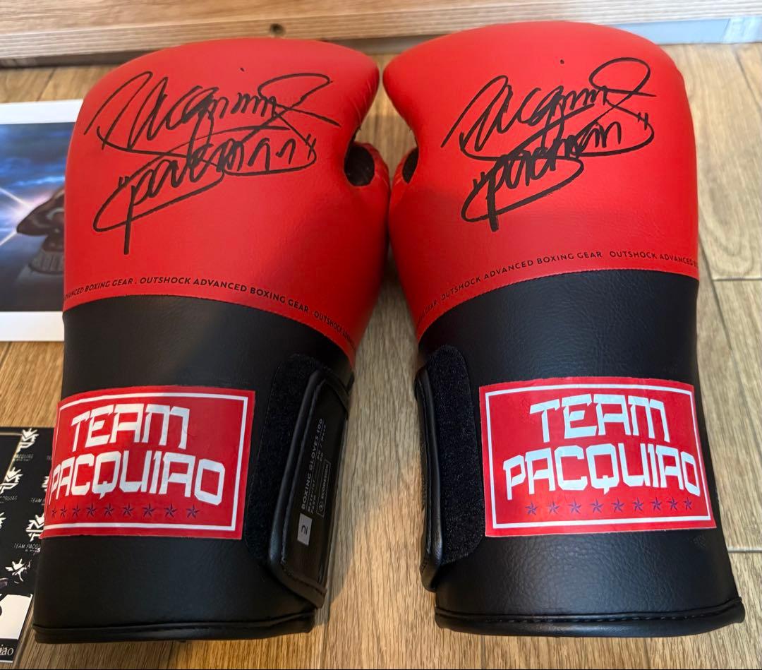 マニー・パッキャオ　直筆サイン入りボクシンググローブ左右セット　Pacquiao