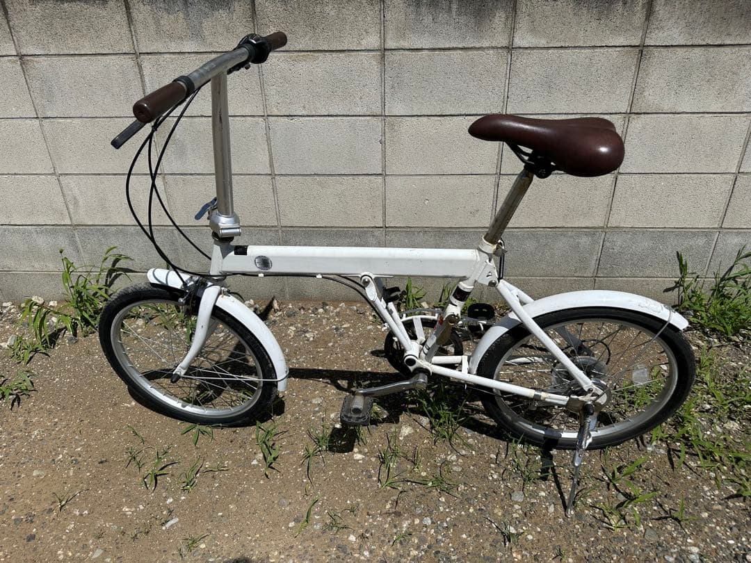折りたたみ自転車 ホワイト ブラウンサドル