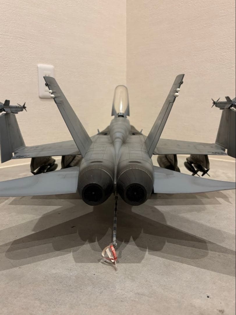 超希少品　bbi エリートフォース　F/A-18 Hornet 1/18