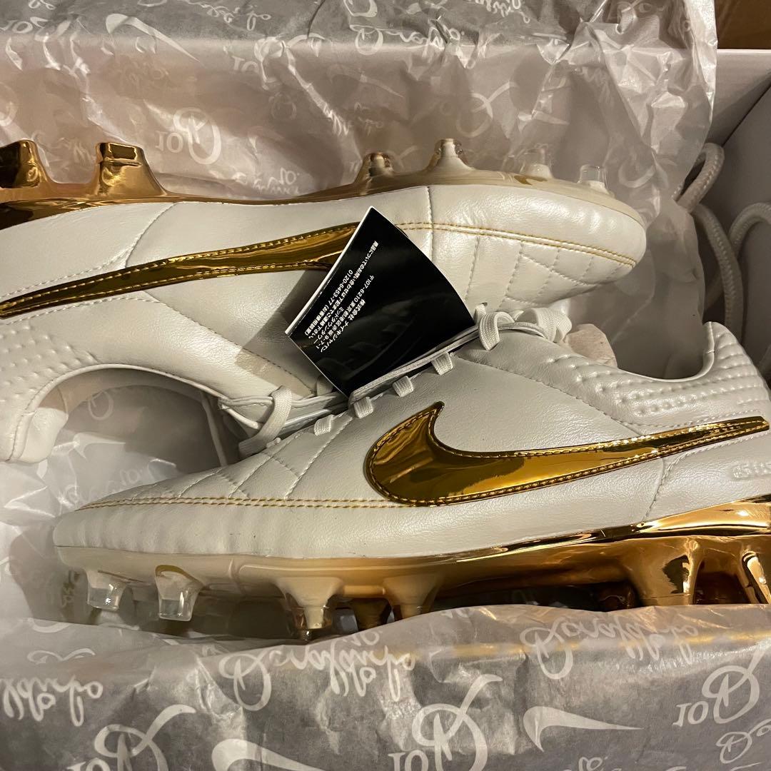 Ronaldinho × Nike Tiempo Legend 26.5cm