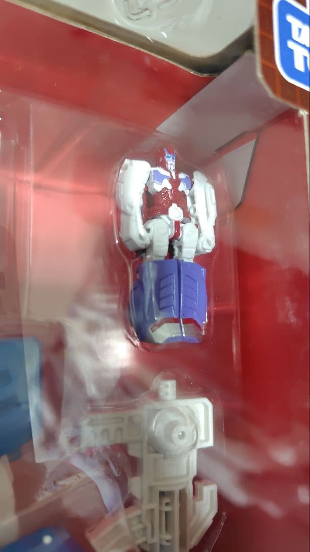 未開封 ● ウルトラマグナス レジェンズ トランスフォーマー アルファトライオン