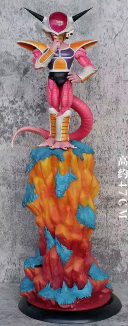 フリーザ 第一形態 ガレージキット フィギュア 全高47cm。