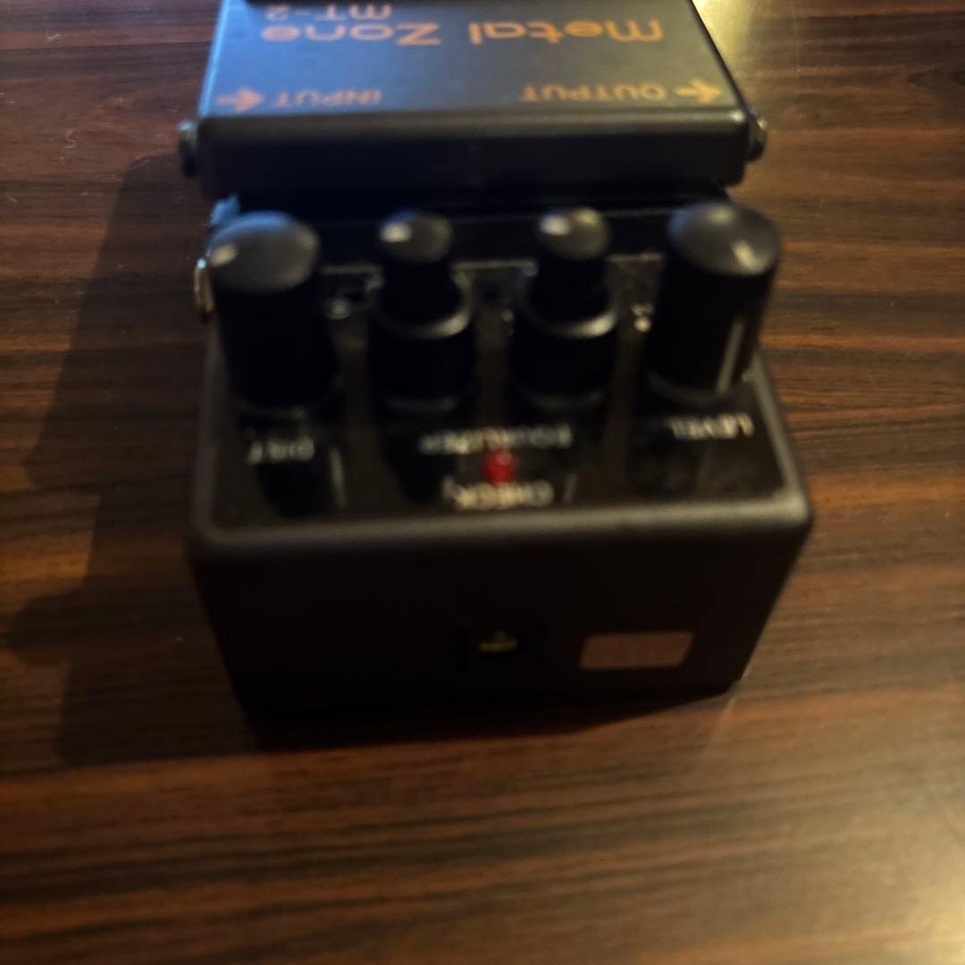 BOSS l Zone MT-2 ギターエフェクター 美品 箱　取説付き