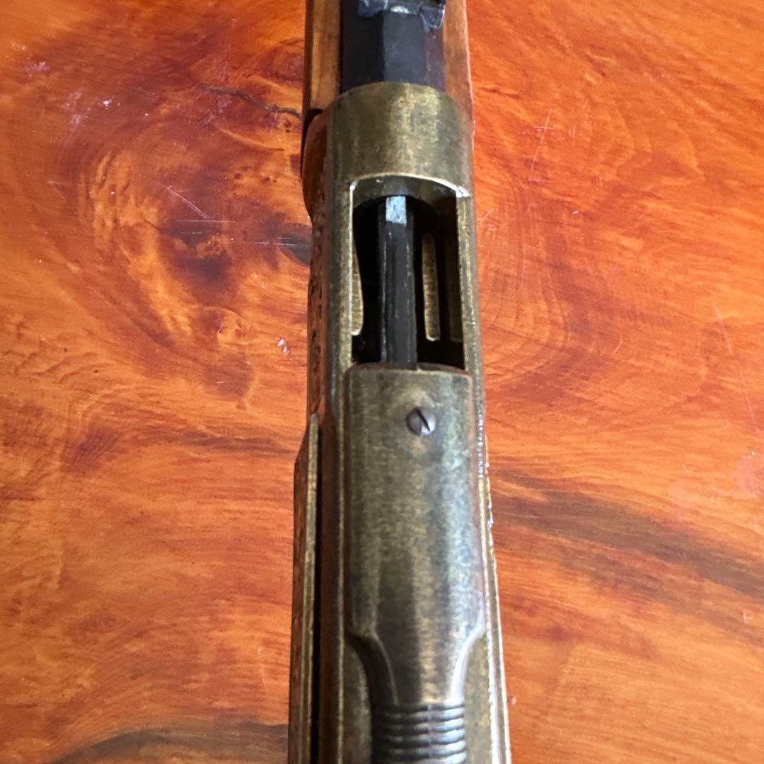 【遺品整理】モデルガン レプリカ銃 木製モデルガン ブラウン 彫刻デザイン