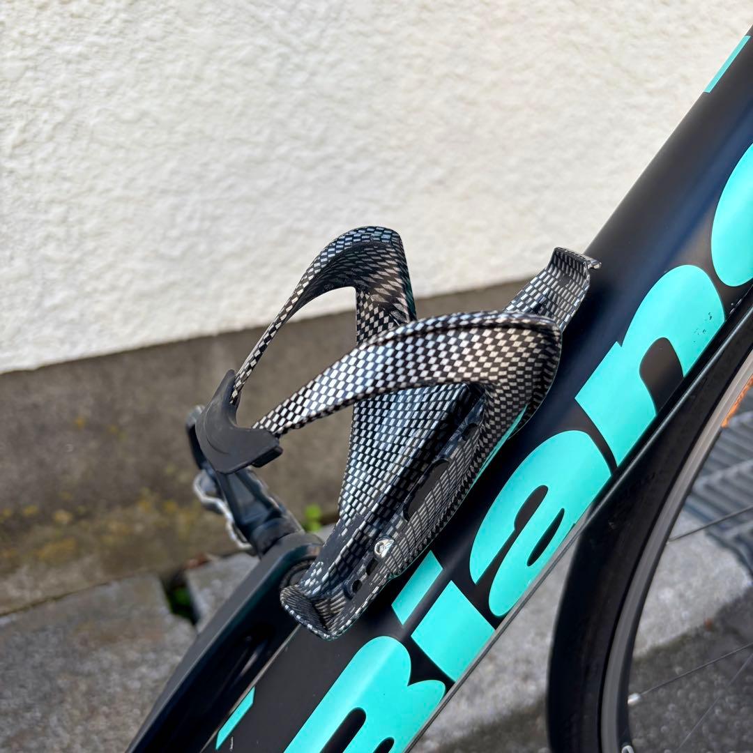 【総額20万相当】ビアンキ ロードバイク カスタム＆アクセ付【Bianchi】