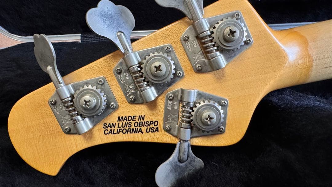 ミュージックマン　スティングレイ USA