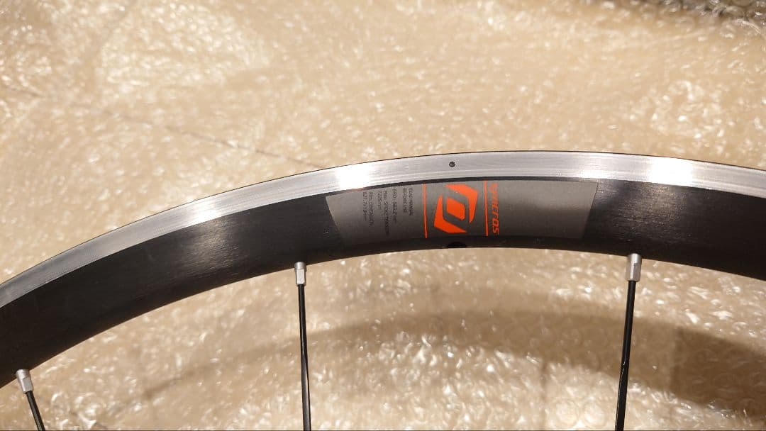 Syncros ホイール RR2.0 リムブレーキ 赤ロゴ