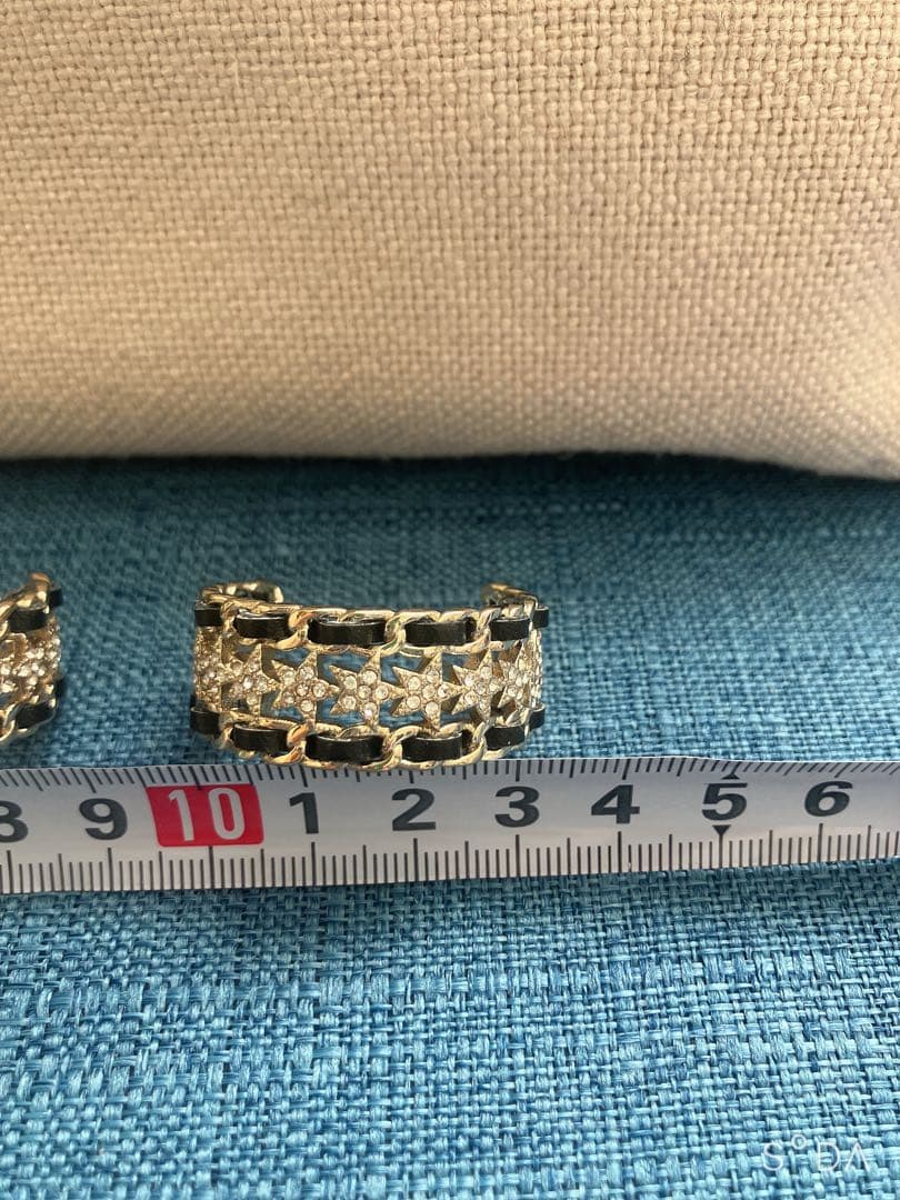 セール　CHANEL ノベルティ　星　ラインストーン　ピアス