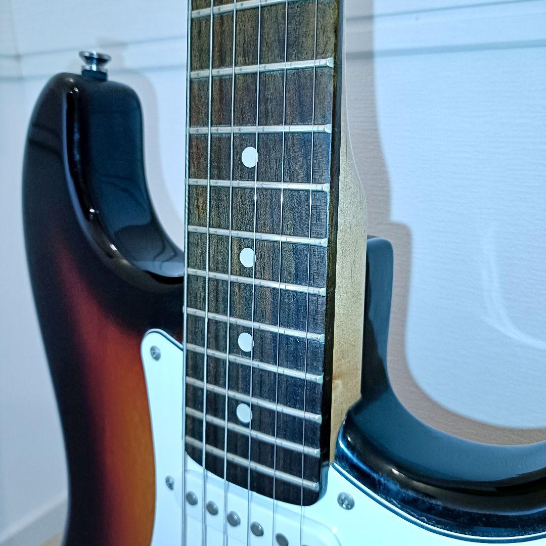 【メンテ済み】Bacchus ストラトキャスター エレキギター 本体