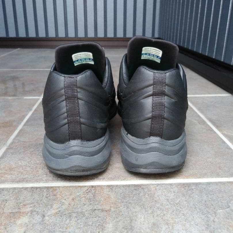 ミズノプロ　野球　トレーニングシューズ