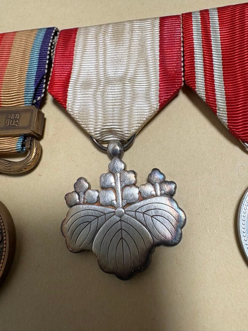 勲章 メダル 記念品