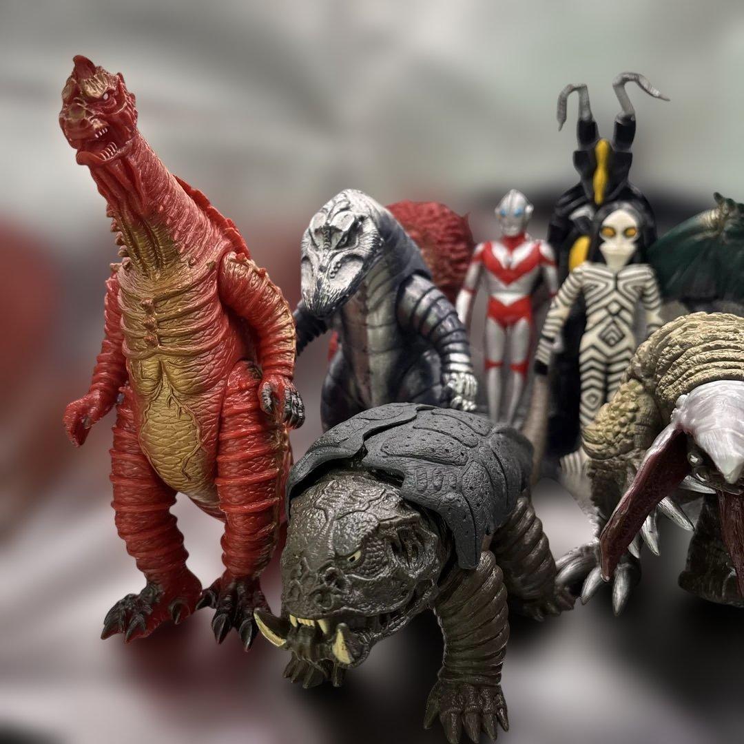 ウルトラマンパワード・シリーズ 怪獣・宇宙人フィギュア 11体セット