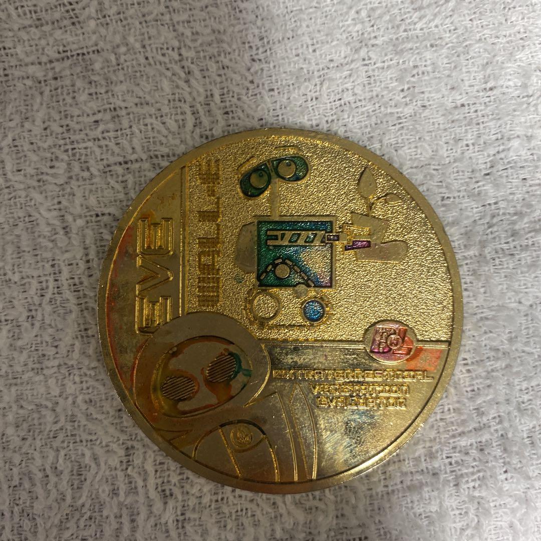 WALL・Eの公開してた時にしか売ってなかったメダルです。