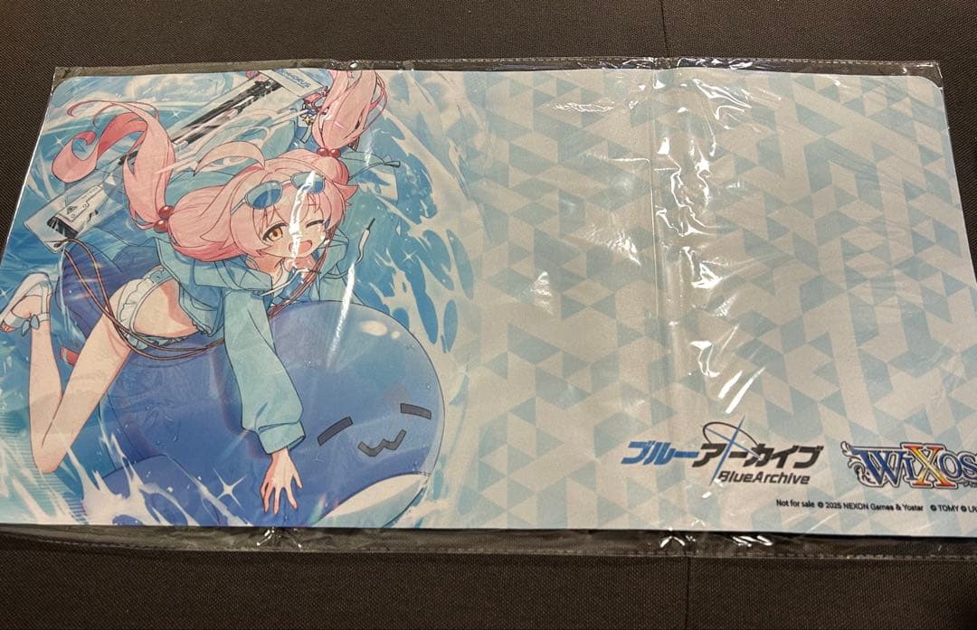 WIXOSSブルーアーカイブコラボ ホシノプレイマット