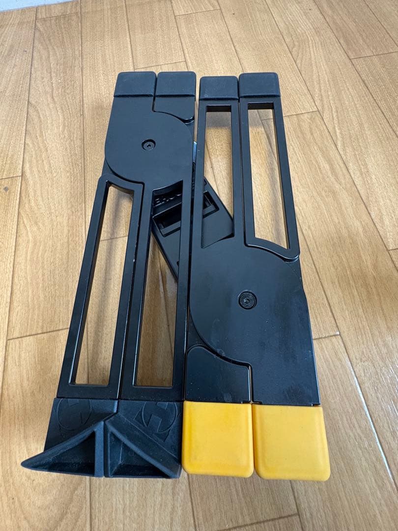 Hercules DG400BB ラップトップスタンド