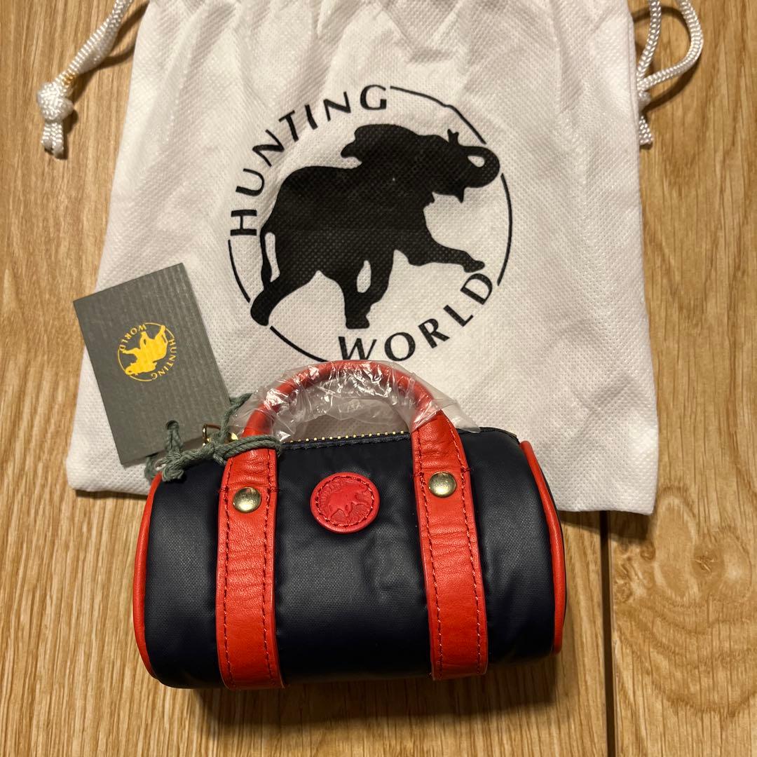 新品　未使用　ハンティングワールド　ノベルティ 小物入れ　ポーチ　クリスマス