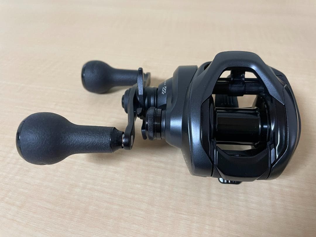 マ*イ様 SHIMANO EXSENCE DC SS HG 左ハンドルリール　M
