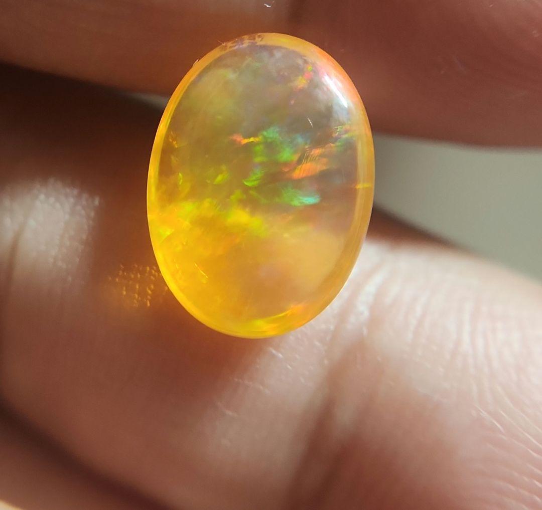 高品質天然ファイアーオパール 3.405ct