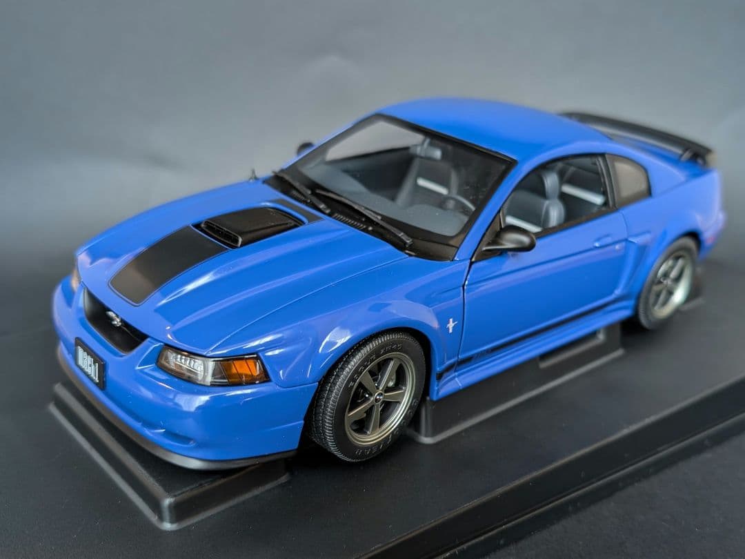 オートアート 1/18 FORD MUSTANG MACH1 '03 Blue