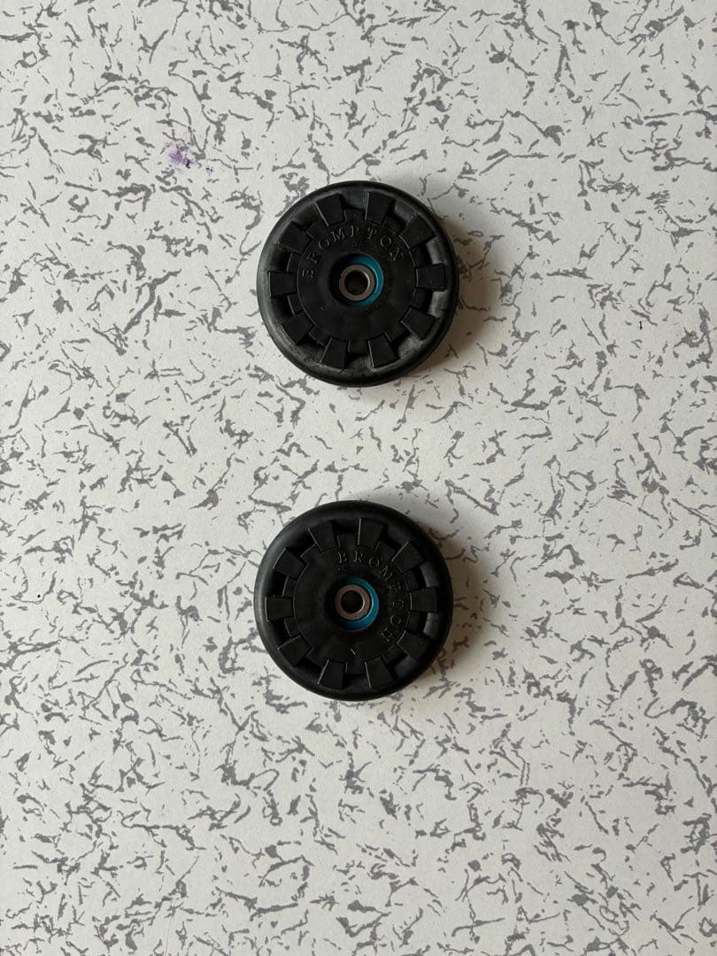 ブロンプトン用リアキャリアとリアフェンダーほか