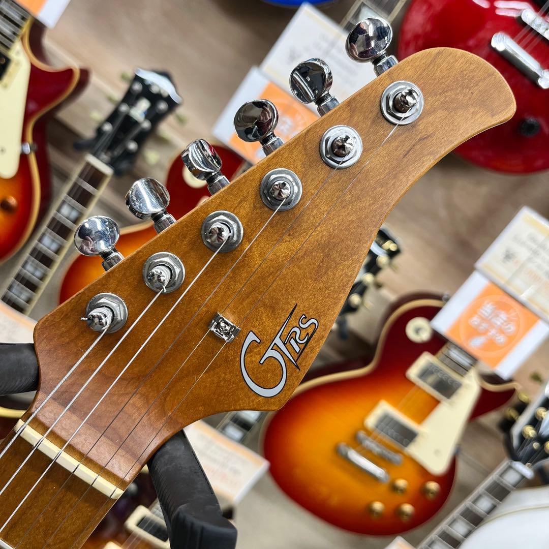 【11631】Mooer S800 GTRS エレキギター