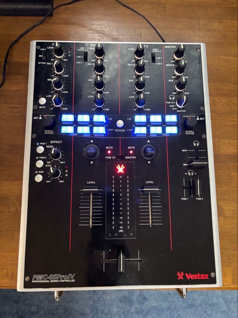 「特価」　ターンテーブル、ミキサー、インターフェイスセット、おまけ付き