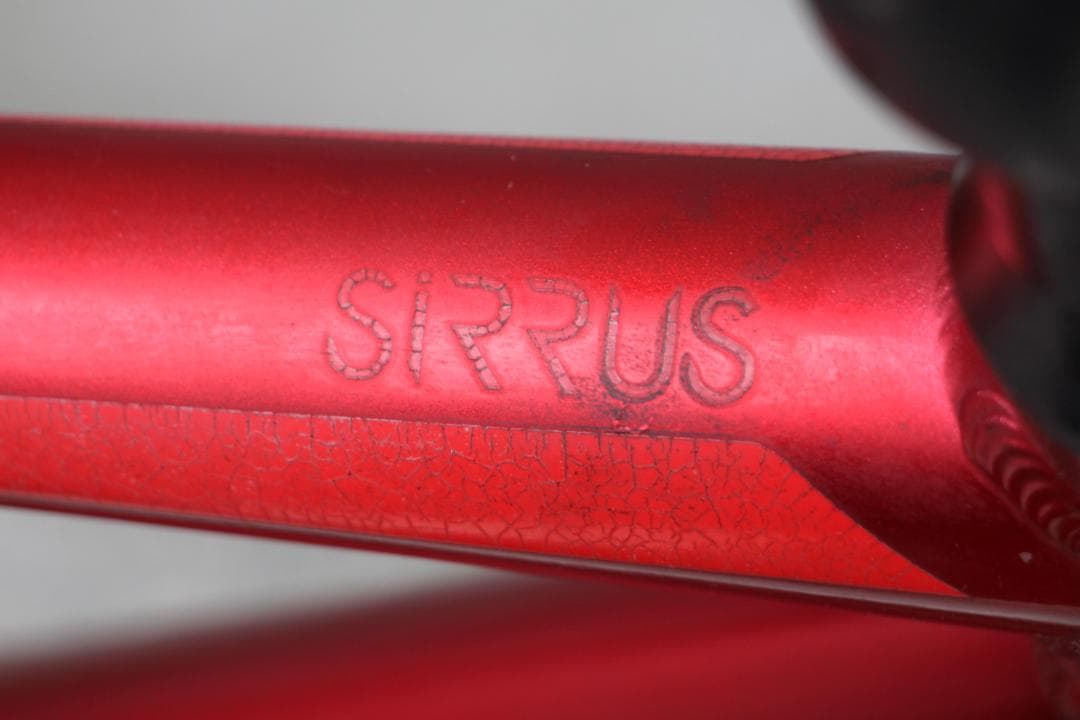 引き取り限定♪スペシャライズド♪SIRRUS♪人気クロスバイク♪レジャーなどに♪