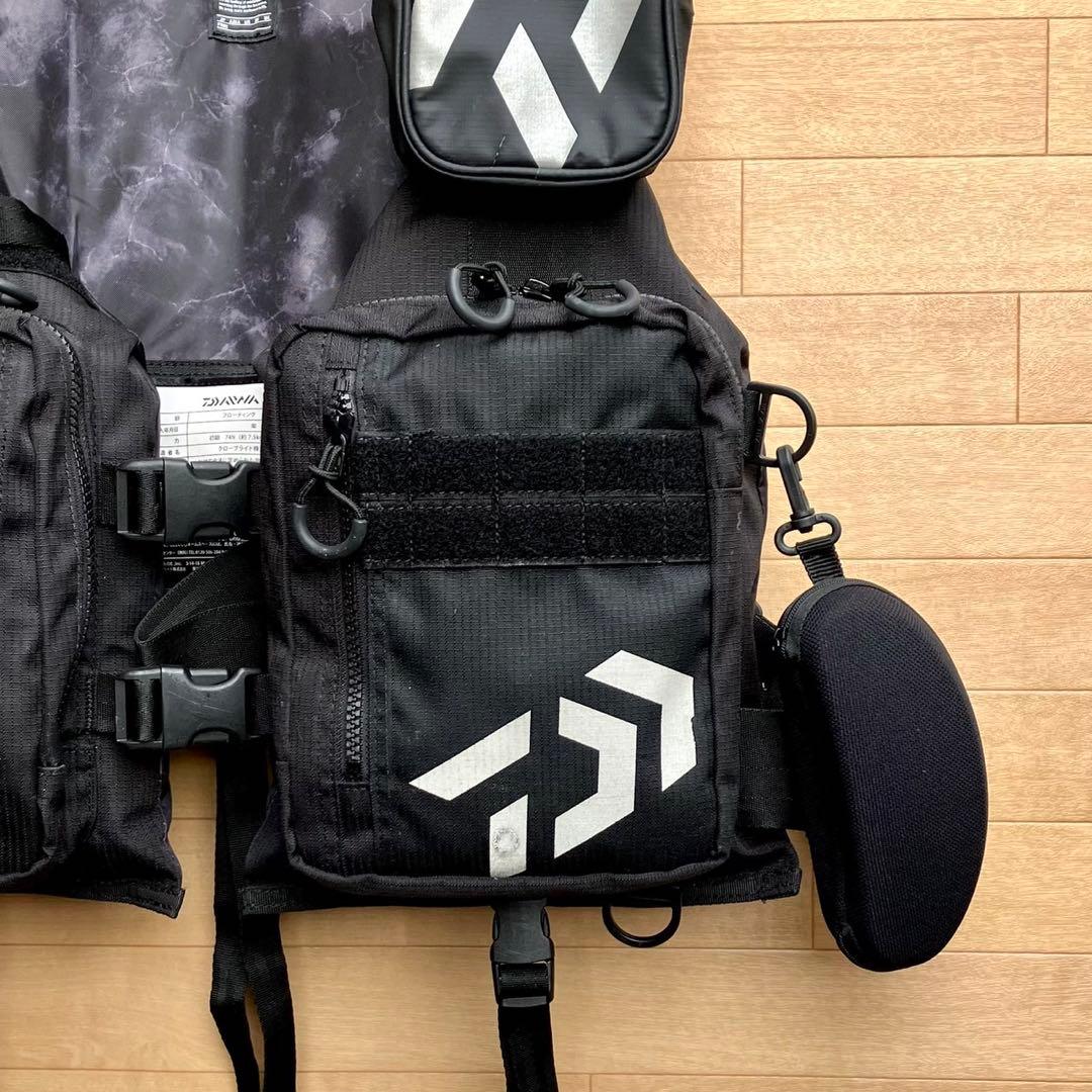 ダイワ フローティングベスト ライフジャケット ゲームベスト DF-6421