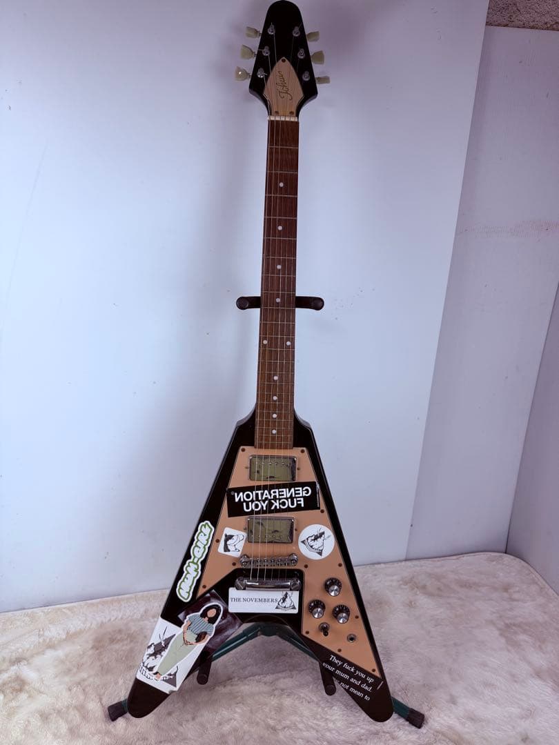 音出し良好♪Tokai FV-58 Flying V エレキギター ケース付き