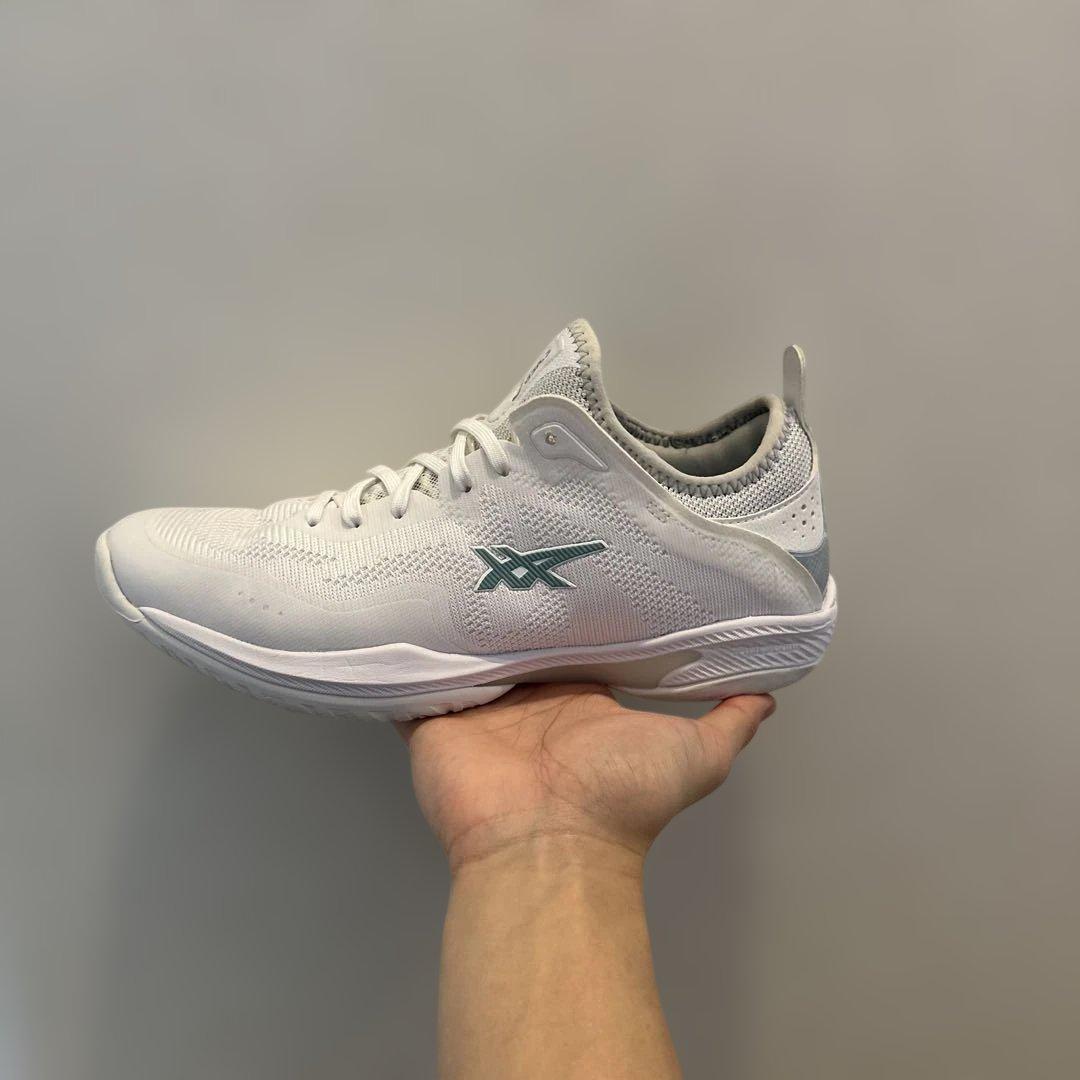 グライド ノヴァ FF 3 バスケットボールシューズ　26.5