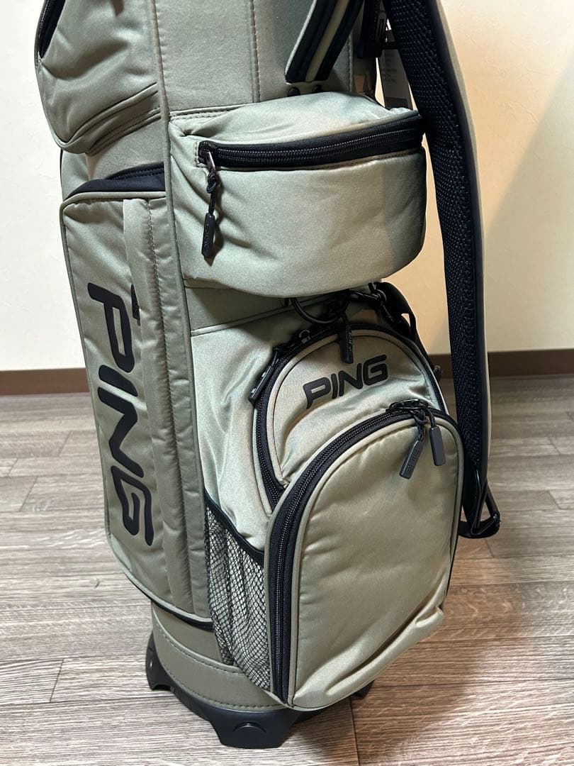 PING 自立式キャディバッグ　未使用品　10ポケットで収納力抜群！カーキ