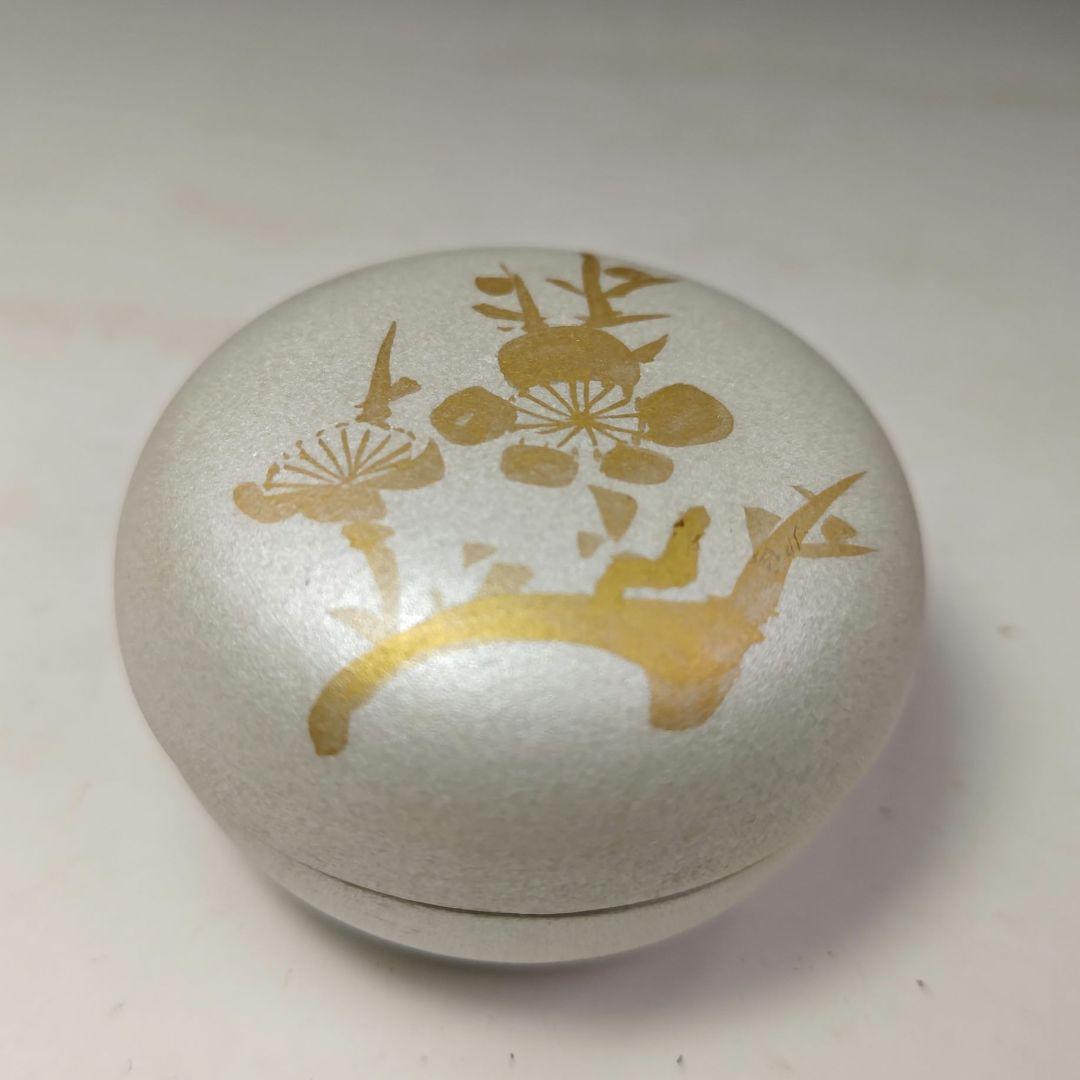 イ495 香合『九谷　北村隆』『銀彩梅香合　共箱』茶道具