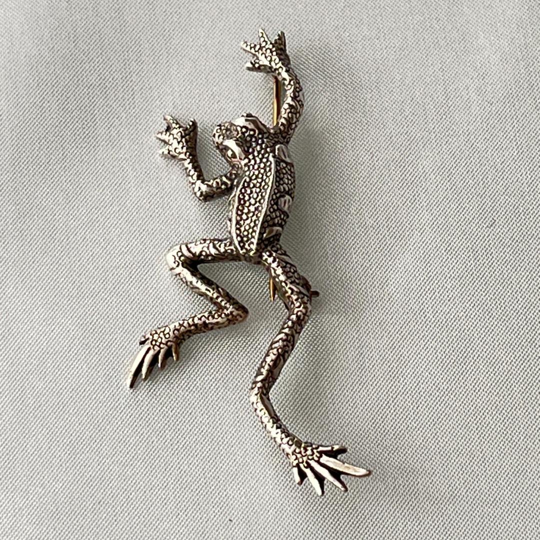 【英国】 【純銀】カエルのブローチ　ピン