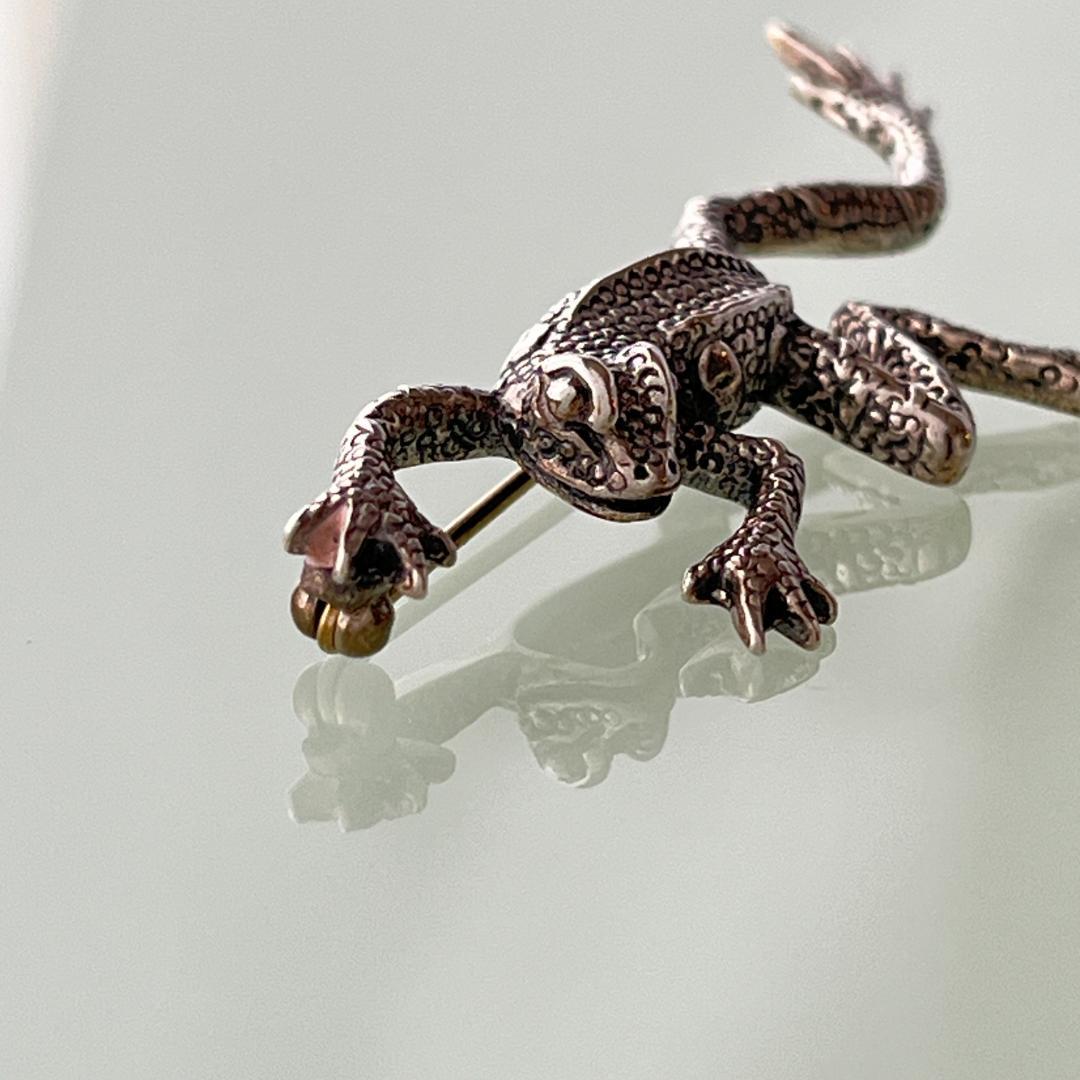 【英国】 【純銀】カエルのブローチ　ピン