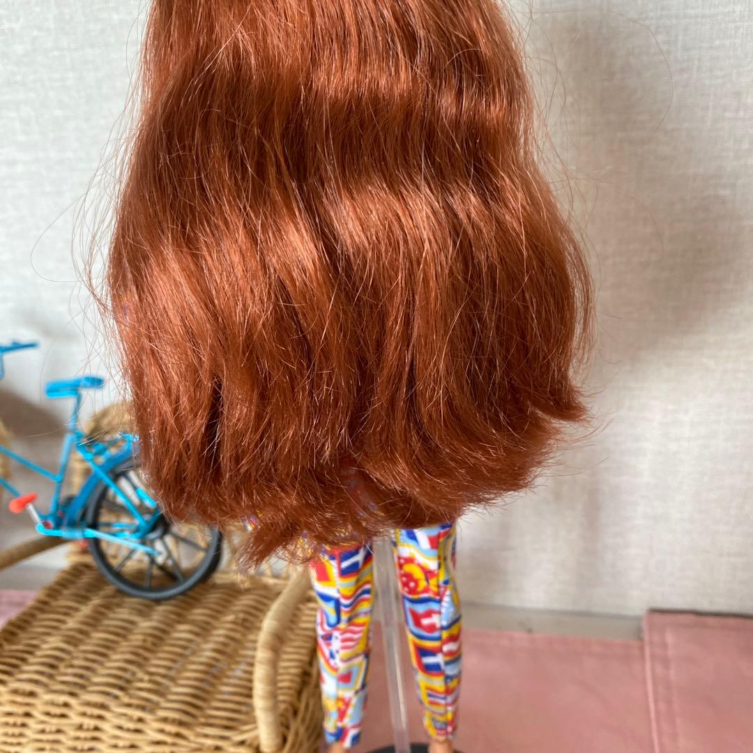 バービー人形、ビンテージ鮮やか服