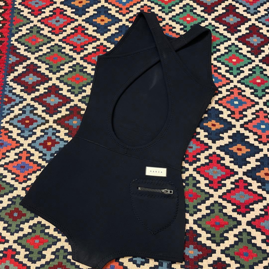 美品　Maria wetsuit マリアウエットスーツswim John